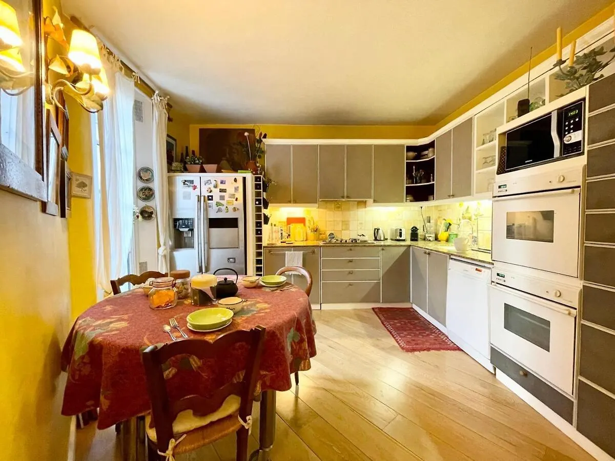 Magnifique Duplex 11E Arrondissement Apartamento Paris 0*,