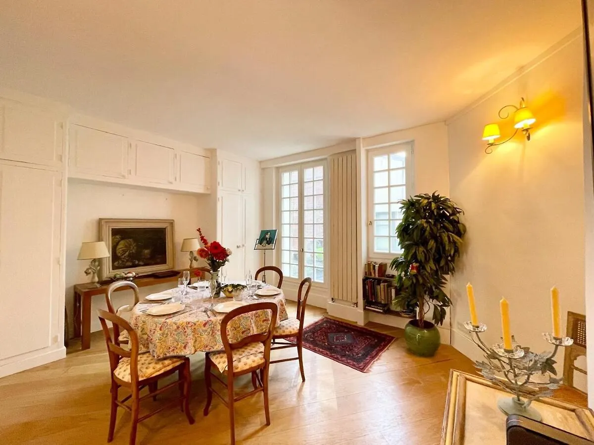 Appartement Magnifique Duplex 11E Arrondissement à Paris
